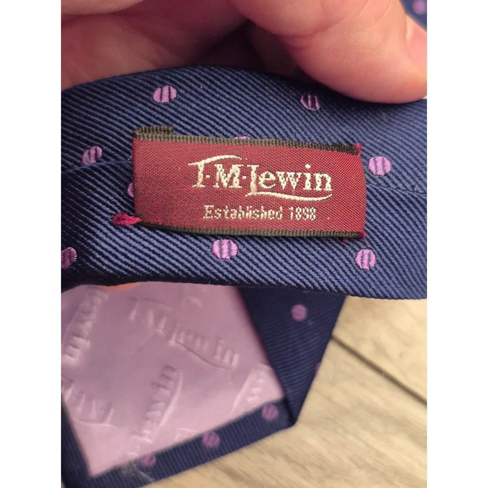 TM Lewin Mens Navy Blue Purple Polka Dot Pure Silk Handmade Necktie Tie
